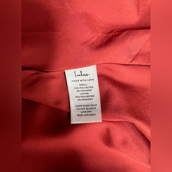 LULU'S Rose Red halter neck satin mini dress size L - Picture 13 of 15